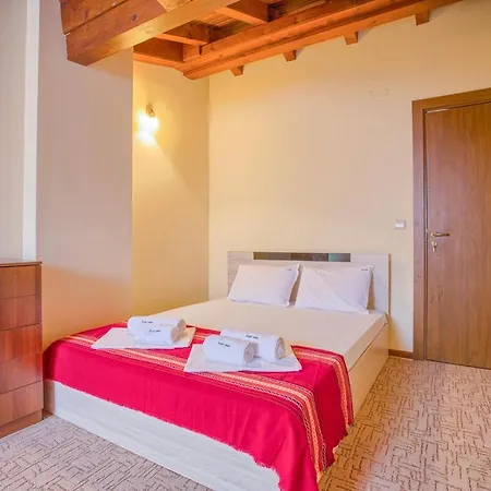 Stylish Two-level In By Flat Mаnаger Διαμέρισμα *